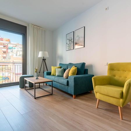 Limehome Barcelona Carrer De Besalu 90 - Estancia Temporal מראה חיצוני תמונה