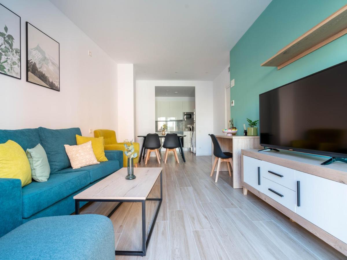 Limehome Barcelona Carrer De Besalu 90 - Estancia Temporal מראה חיצוני תמונה