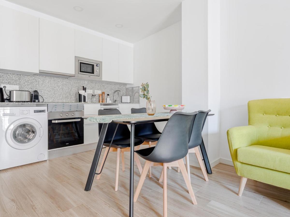 Limehome Barcelona Carrer De Besalu 90 - Estancia Temporal מראה חיצוני תמונה