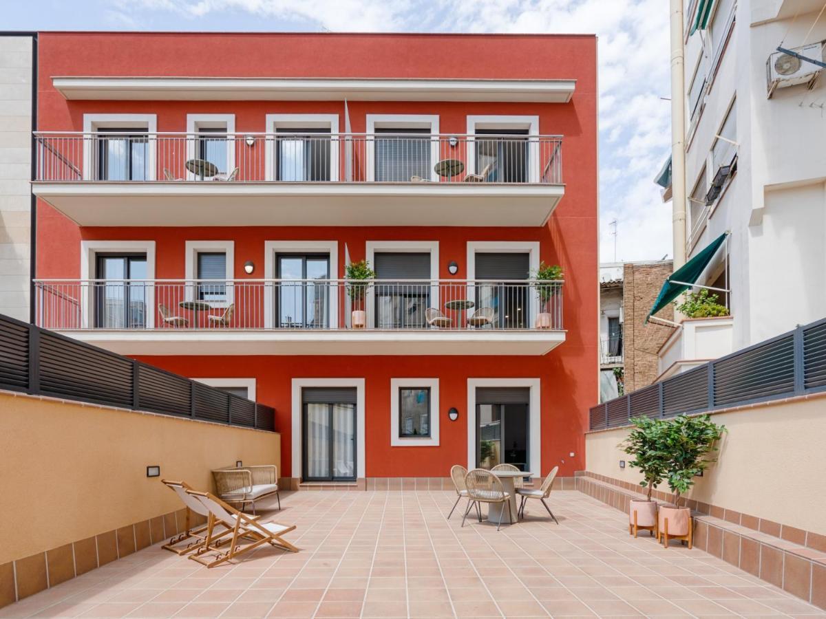 Limehome Barcelona Carrer De Besalu 90 - Estancia Temporal מראה חיצוני תמונה