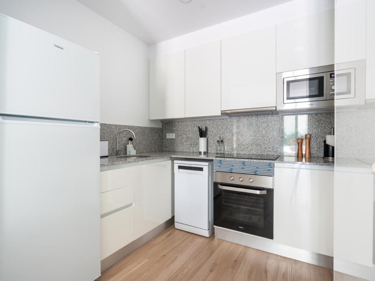 Limehome Barcelona Carrer De Besalu 90 - Estancia Temporal מראה חיצוני תמונה